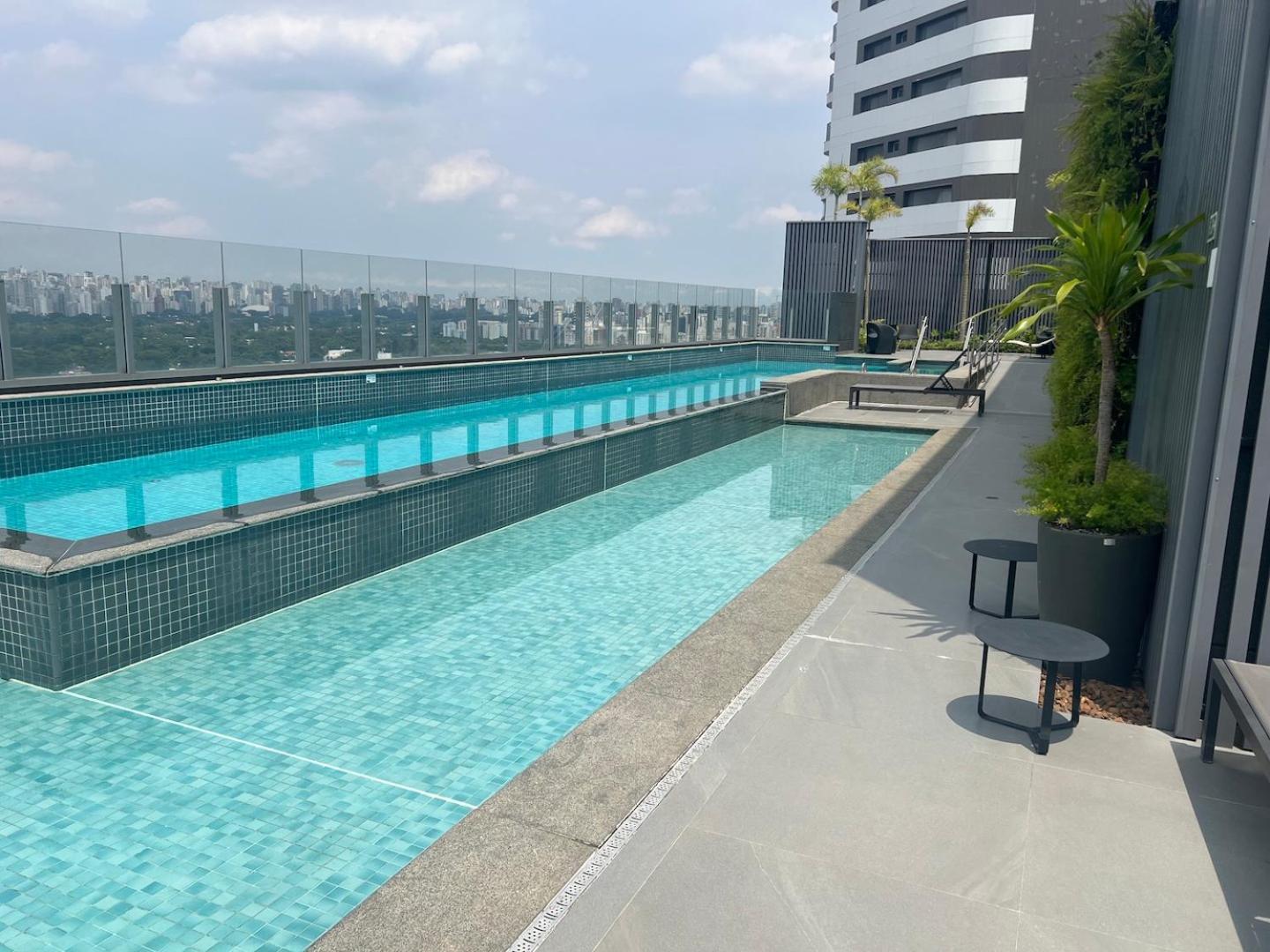 Apartemen Super Metro Fradique Coutinho, Perto De Tudo!