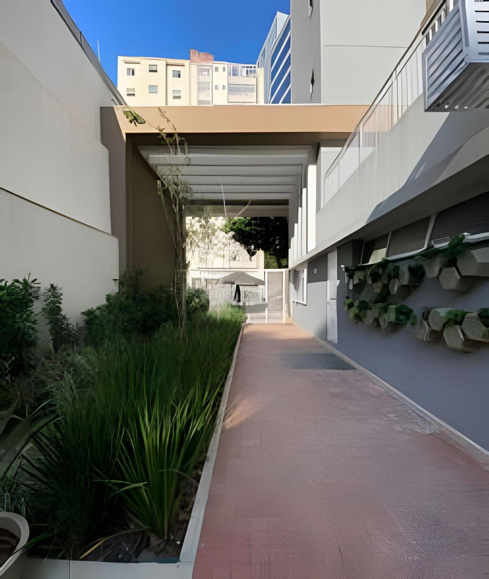 Conforto E Seguranca Na Avenida Liberdade Sao Paulo
