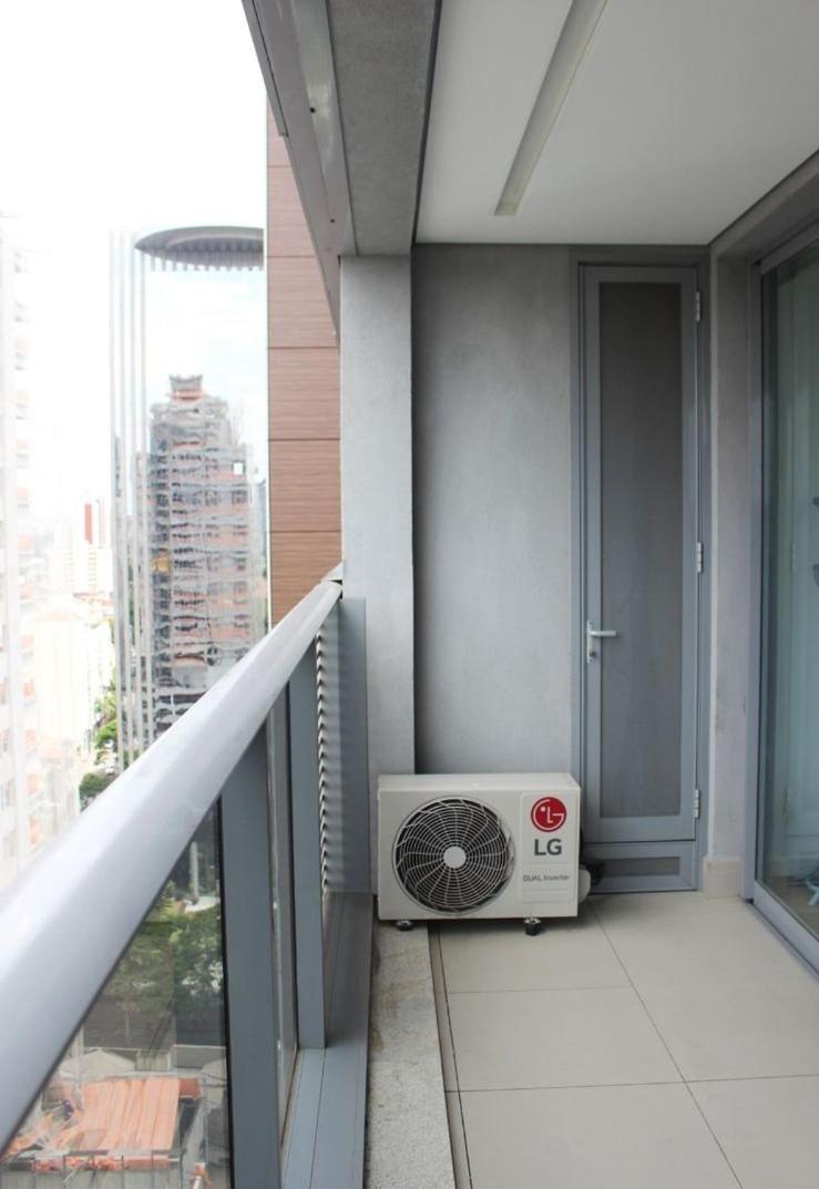 Apartment Wide 1504 *