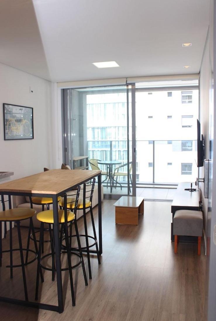 Apartment Wide 1504 *