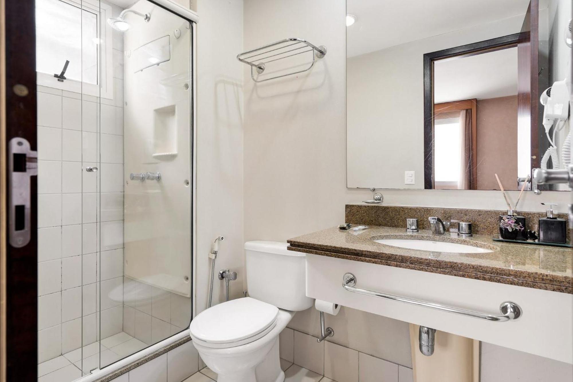 Inside Windham Paulista Apartment