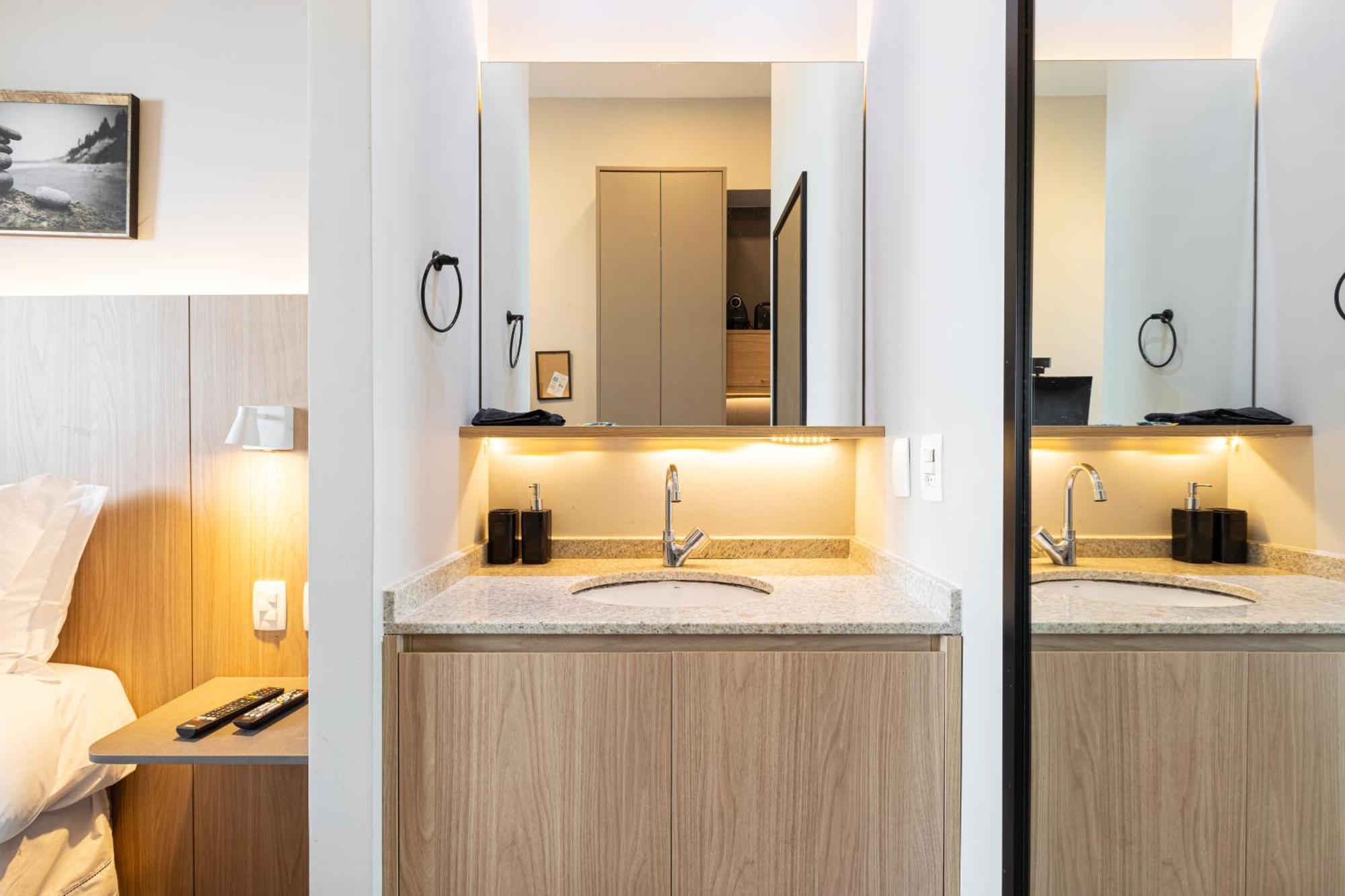 Esd - E-side Madalena - Anora Spaces Daire