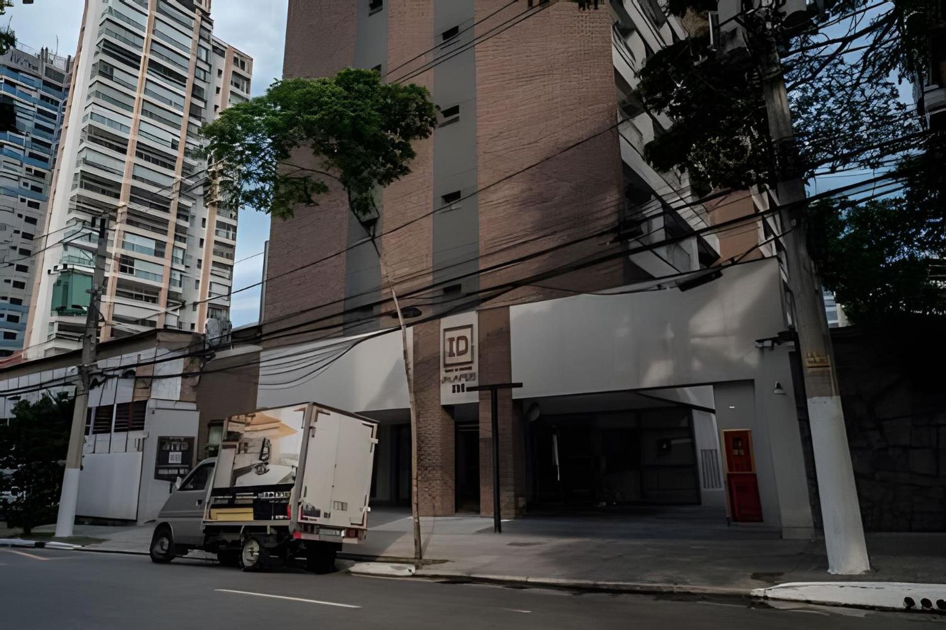 Apartment 110 Id Jauaperi