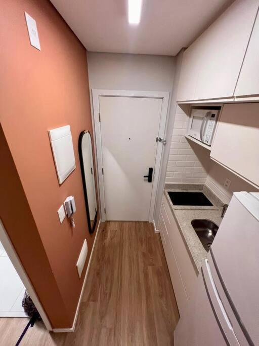 Apartment Unu Shopping Ibirapuera: Wi-fi, Academia E + Sao Paulo