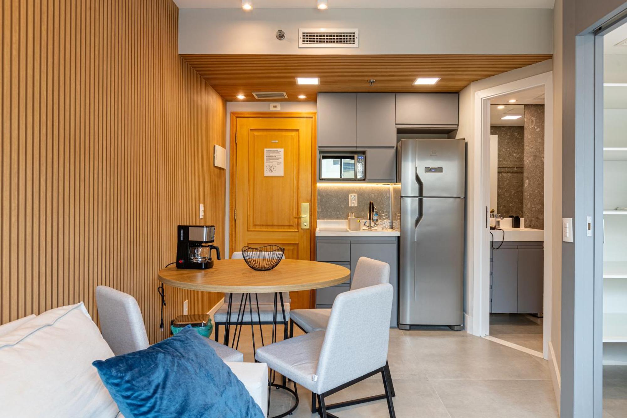 Mcv - Capote Valente - Anora Spaces *