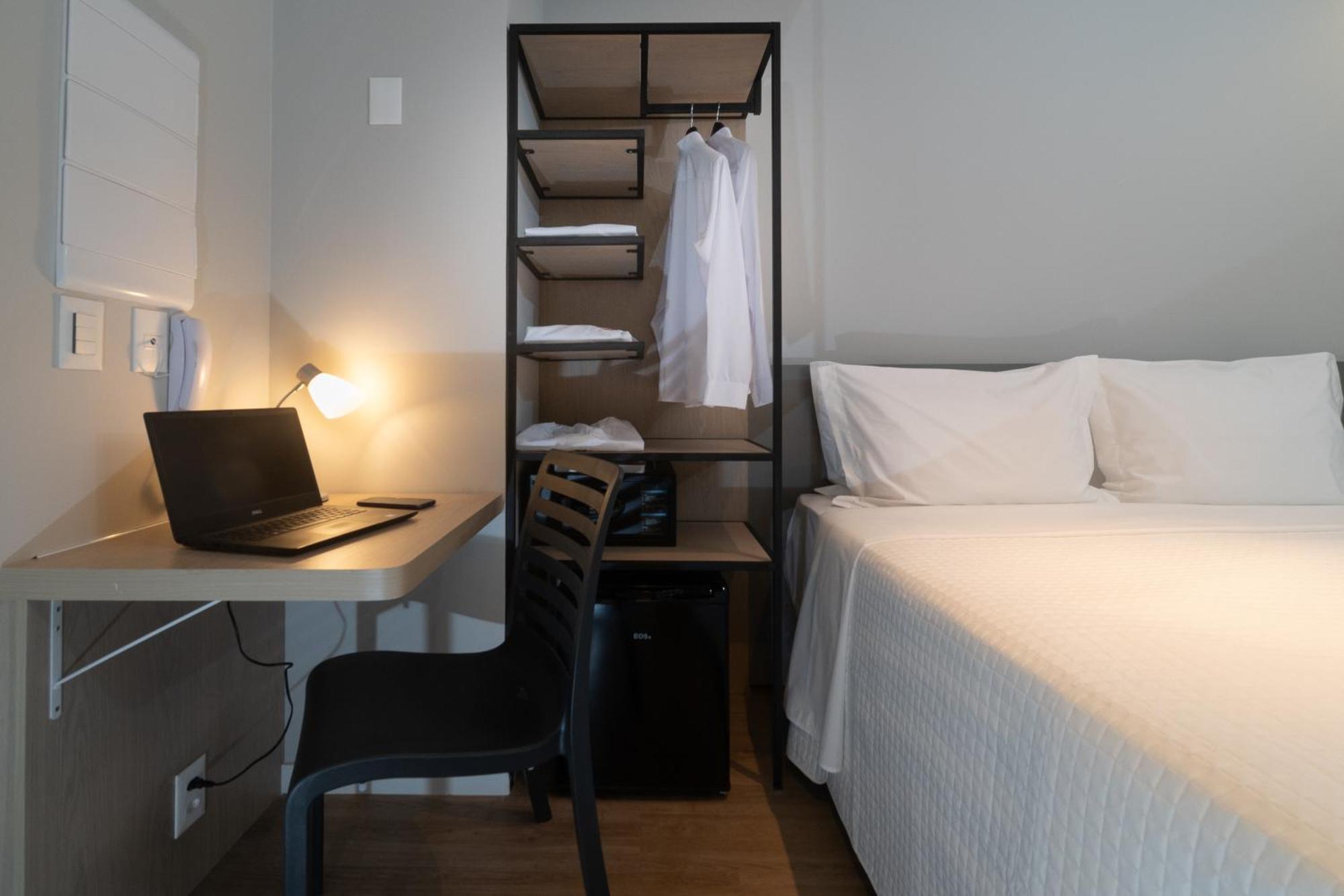 Ez Moema Khách sạn 4*