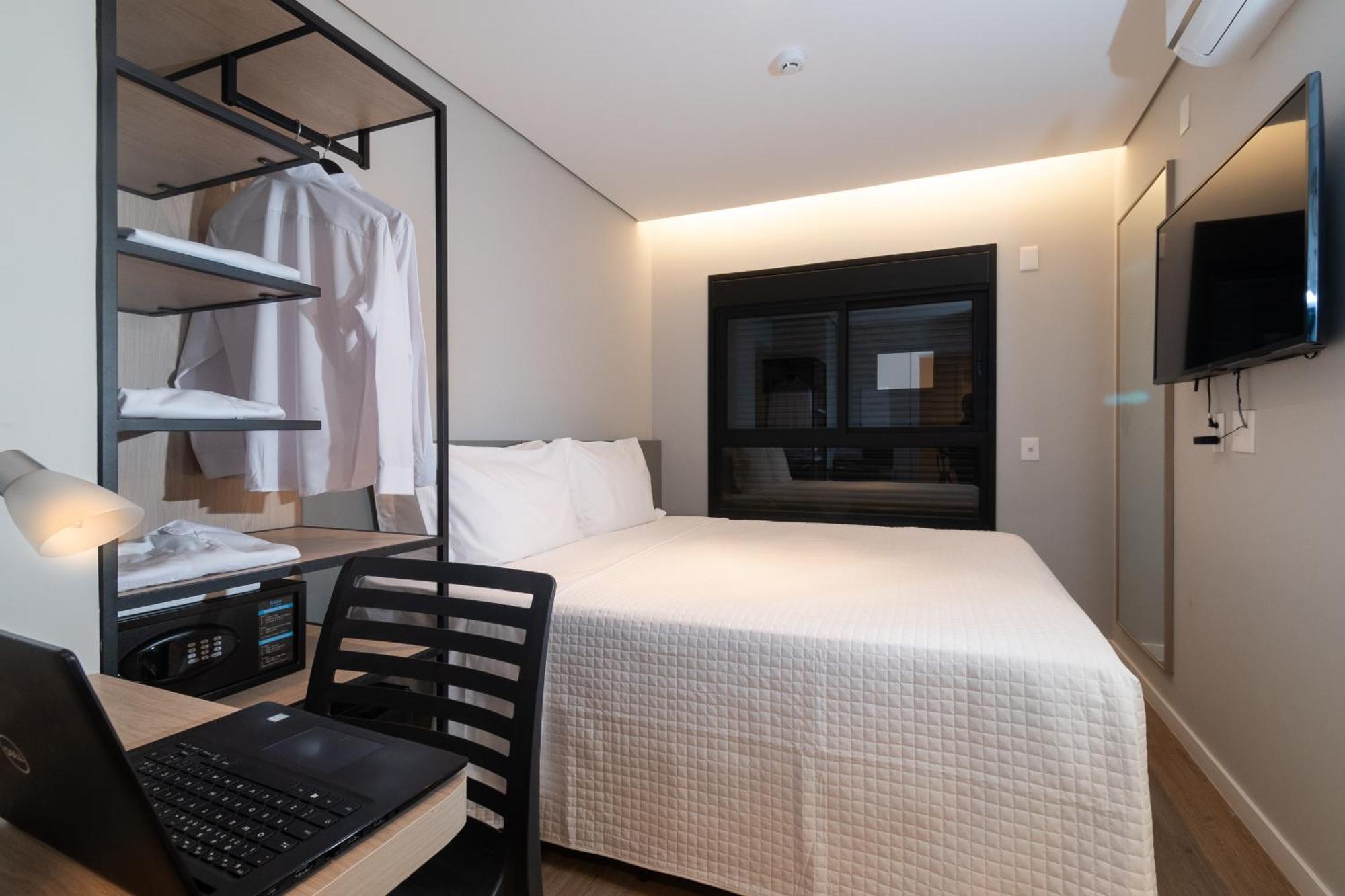 Khách sạn Ez Moema 4*