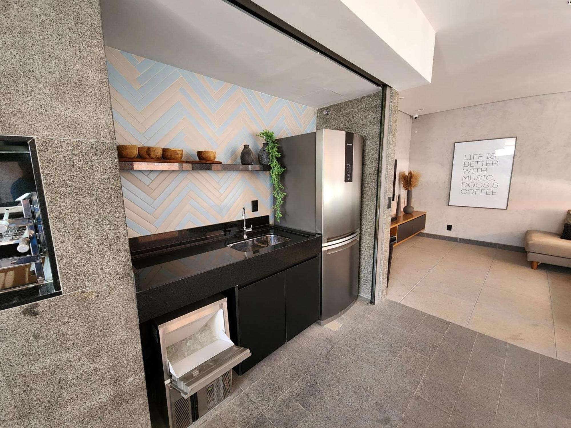 Apartment Charmoso E Totalmente Equipado Na Madalena - A 20 Passos Do Metro