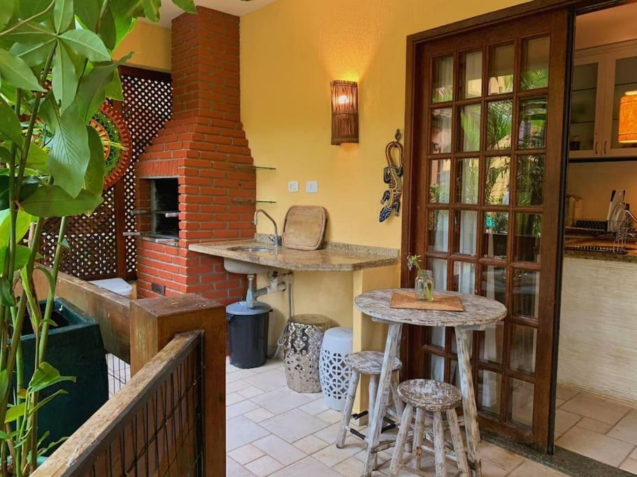 Nhà nghỉ Village Maresias, 50m Da Praia, Servico De - Canto Do Moreira *