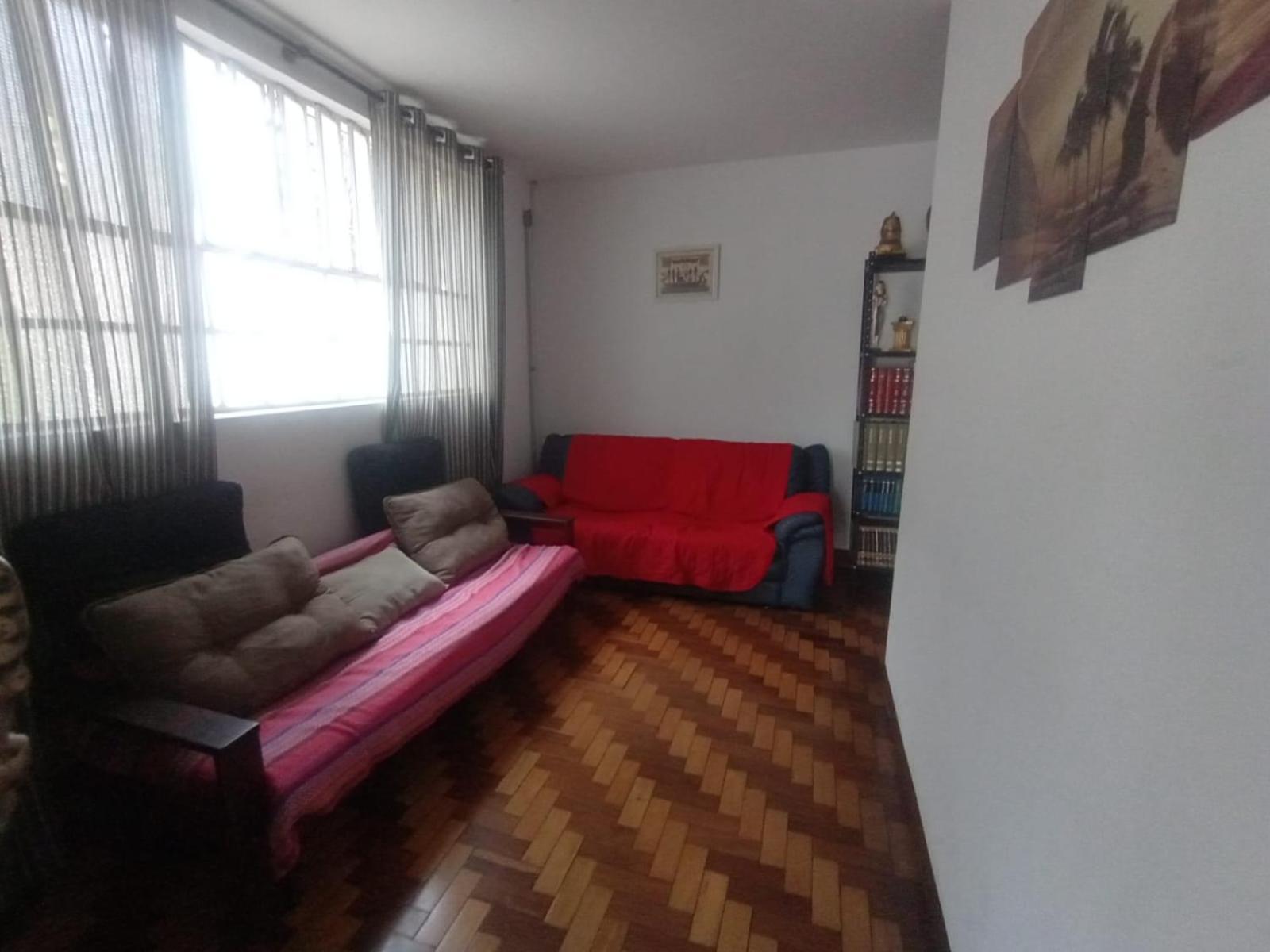 Hostel Maktub