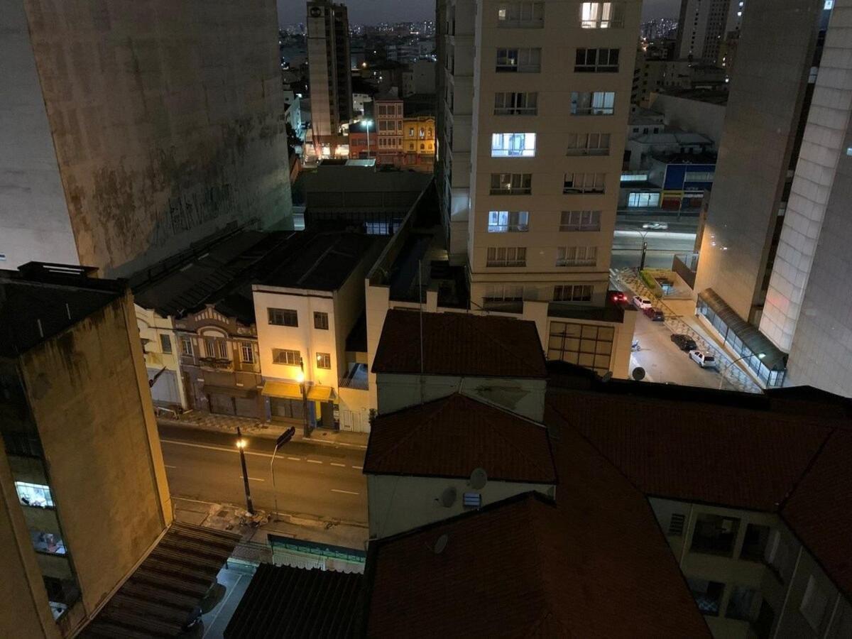 Maravilhoso Ao Lado Do Metro Daire *
