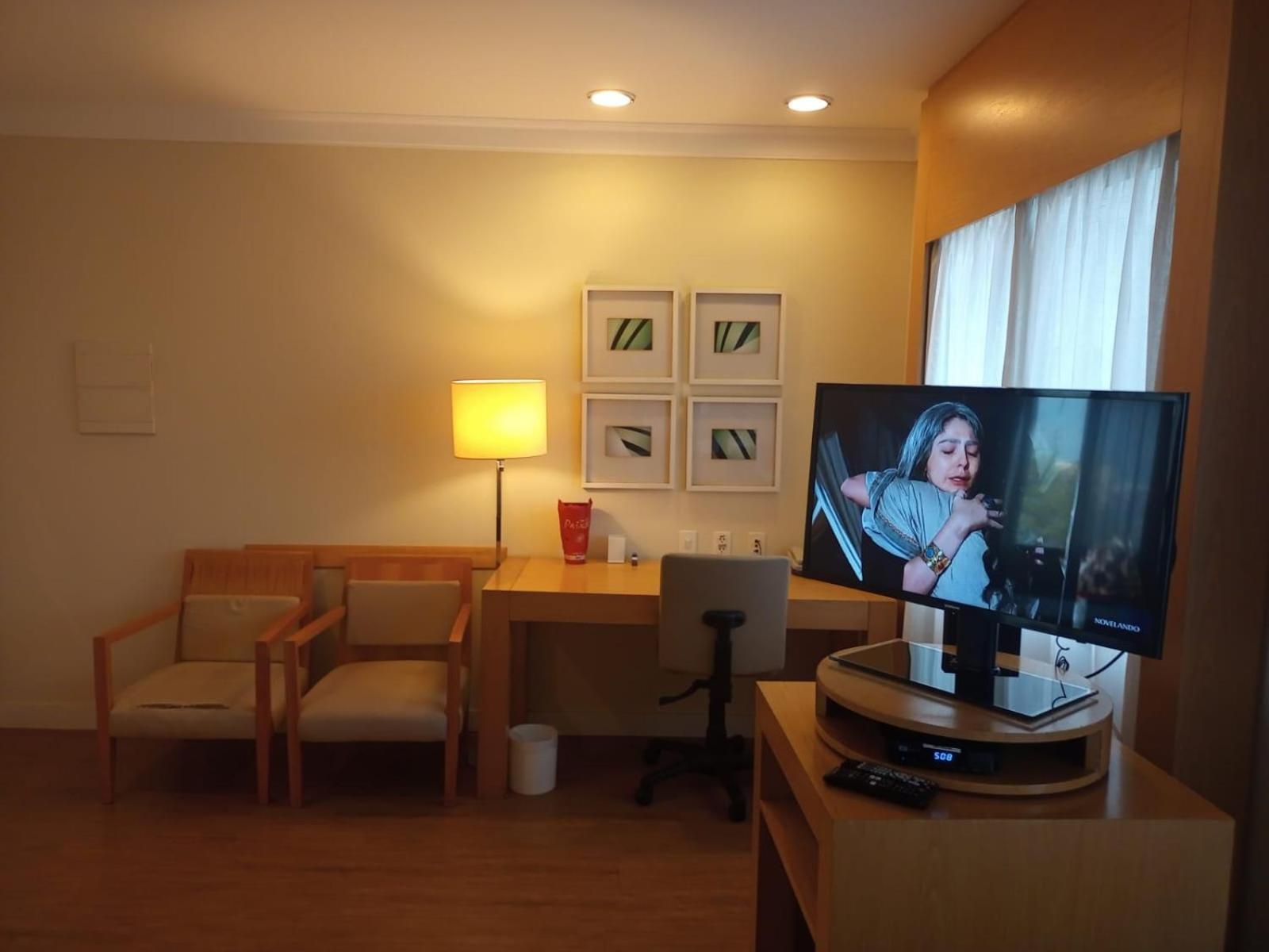 Flat Impecavel Em Frente Aeroporto De Congonhas - H609 Sao Paulo