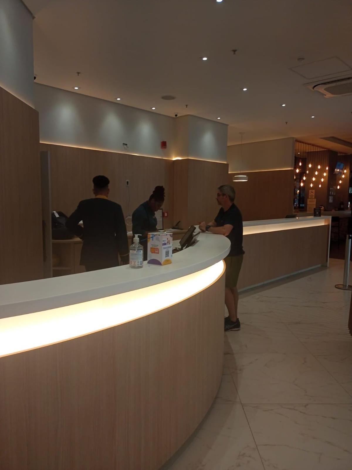 Flat Impecavel Em Frente Aeroporto De Congonhas - H609 Apartemen *