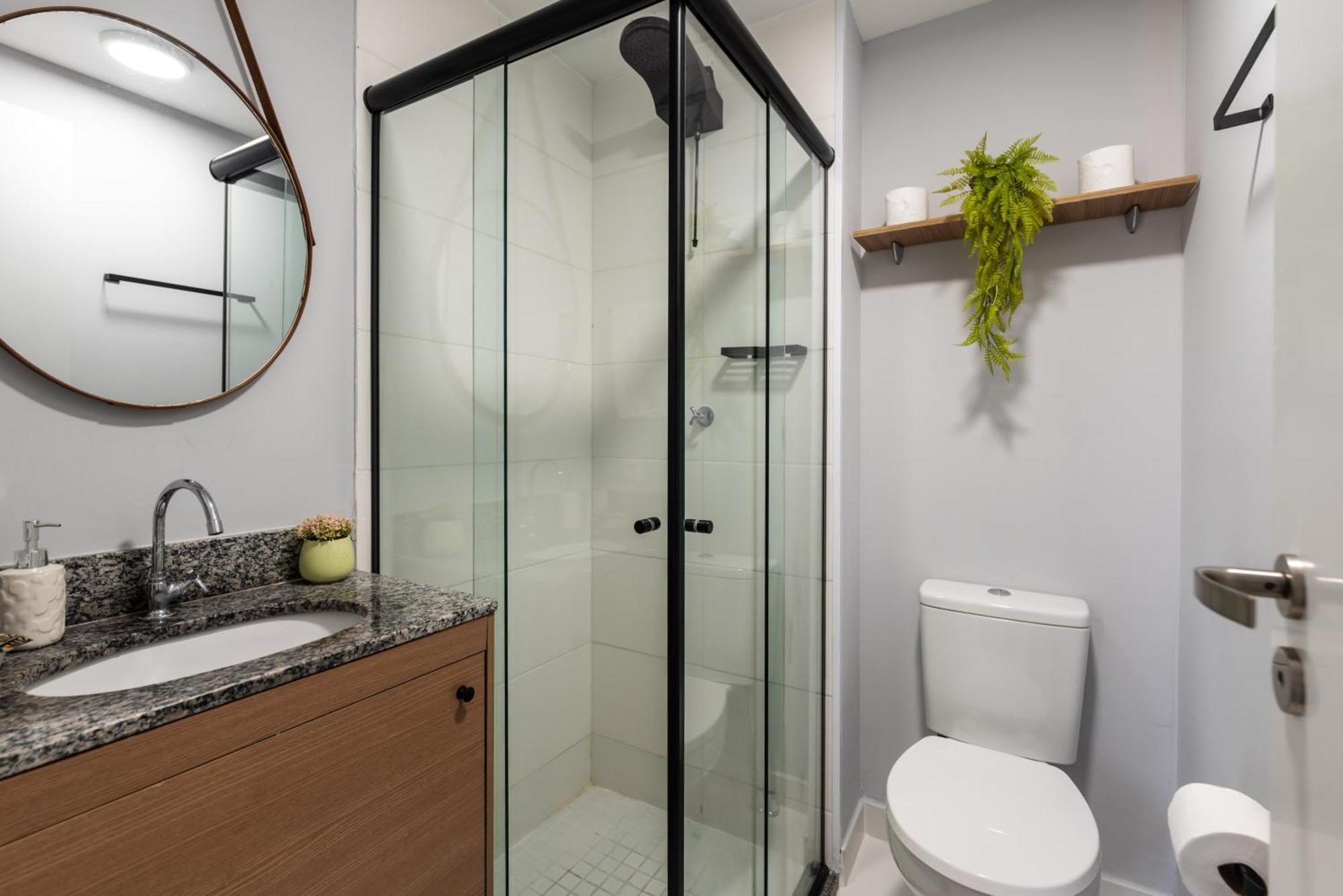 1604 - Apto Com Piscina Prox Bras E Centro