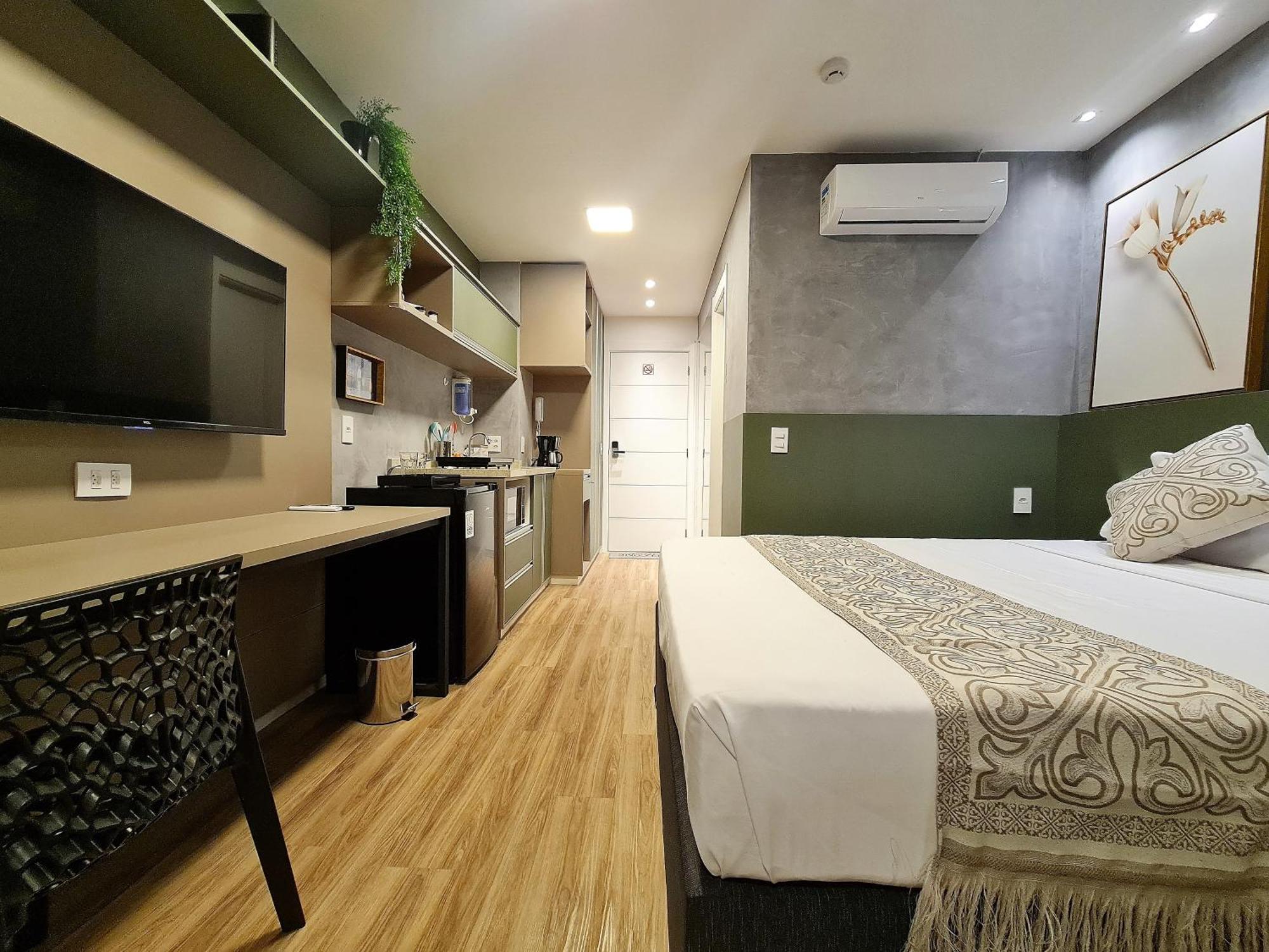 Em Pinheiros Sp Apartment *