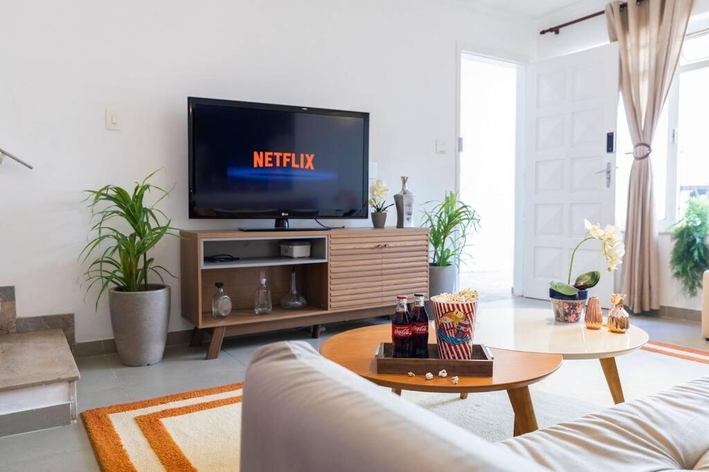 Ferienhaus Casa Aconchegante Com 4 Quartos Na Madalena *