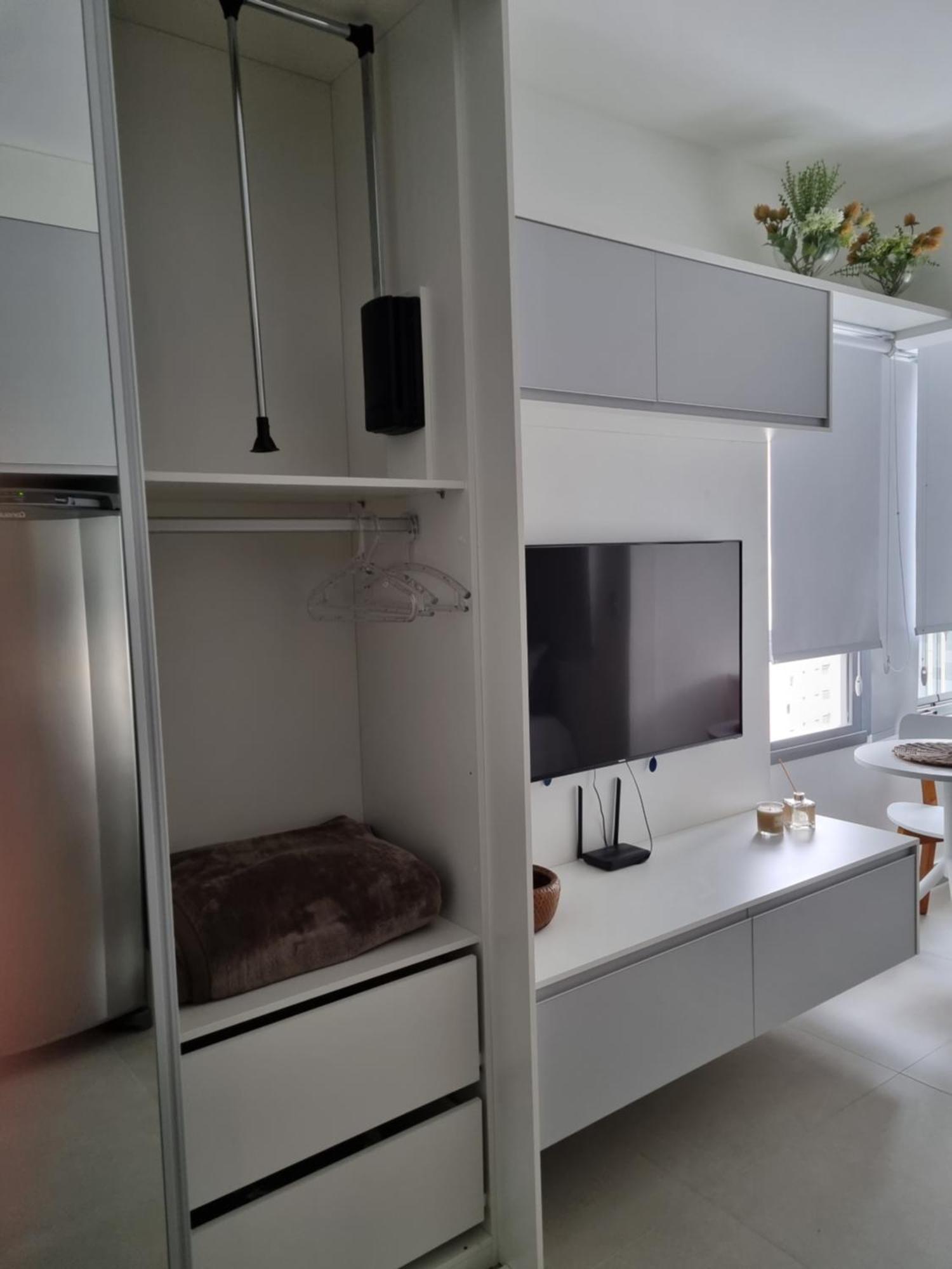 Mobiliado, 50m Do Metro Brooklin, Proximo Shopping Morumbi Em Sp Sao Paulo