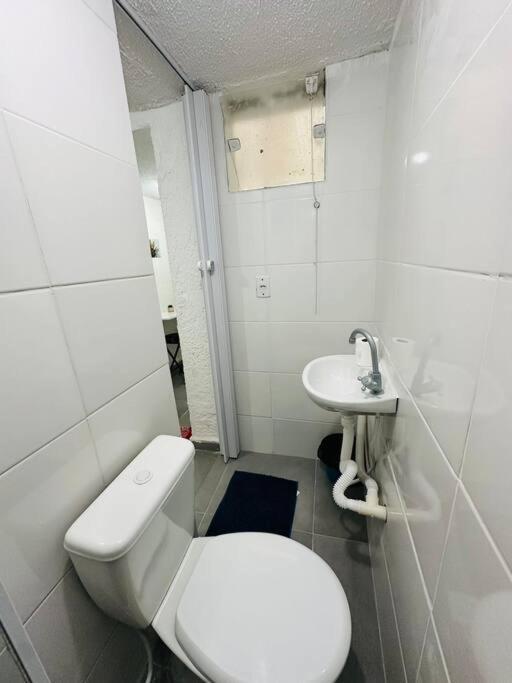 Kitnet Confortavel Mobiliada Casal Zn -cod 01 Daire Sao Paulo