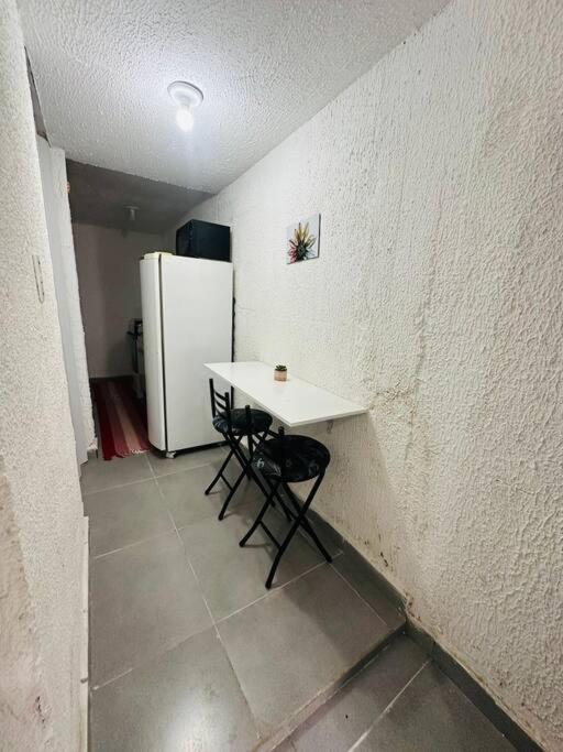 Kitnet Confortavel Mobiliada Casal Zn -cod 01 Daire Sao Paulo