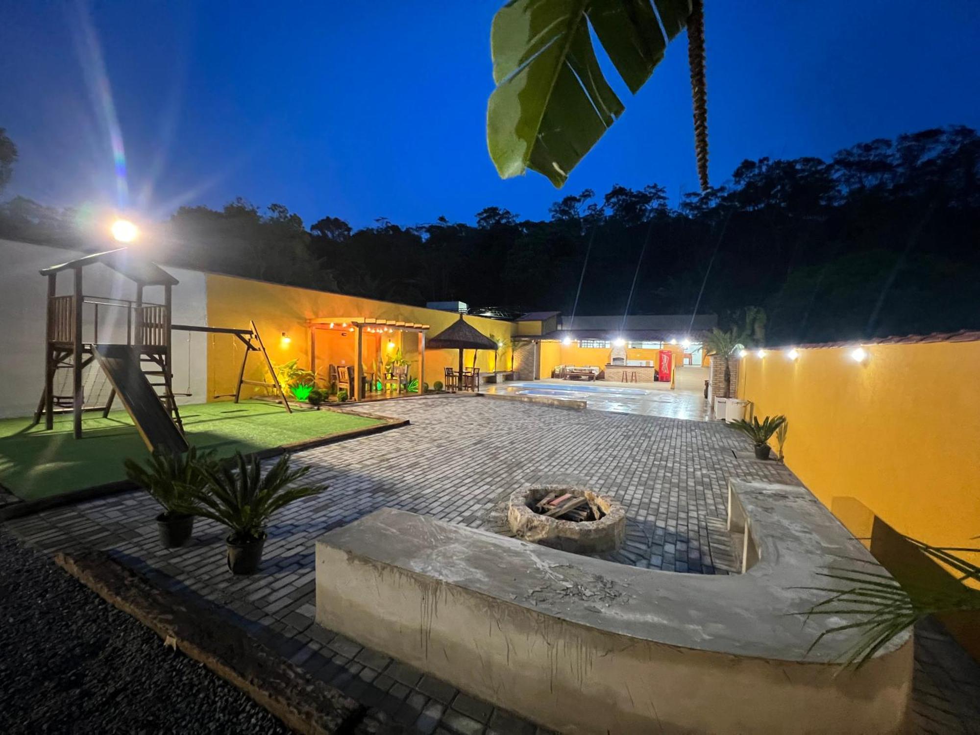 Tatil Evi Chacara Famosinha Sao Paulo