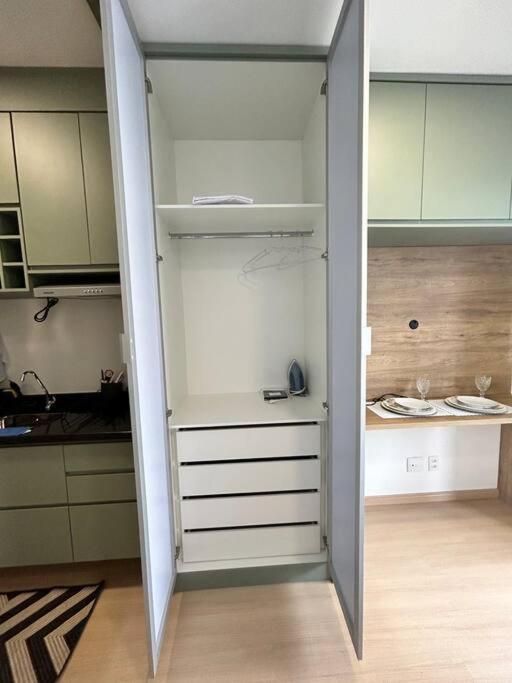 Fantastico Na Consolacao Apartemen Sao Paulo
