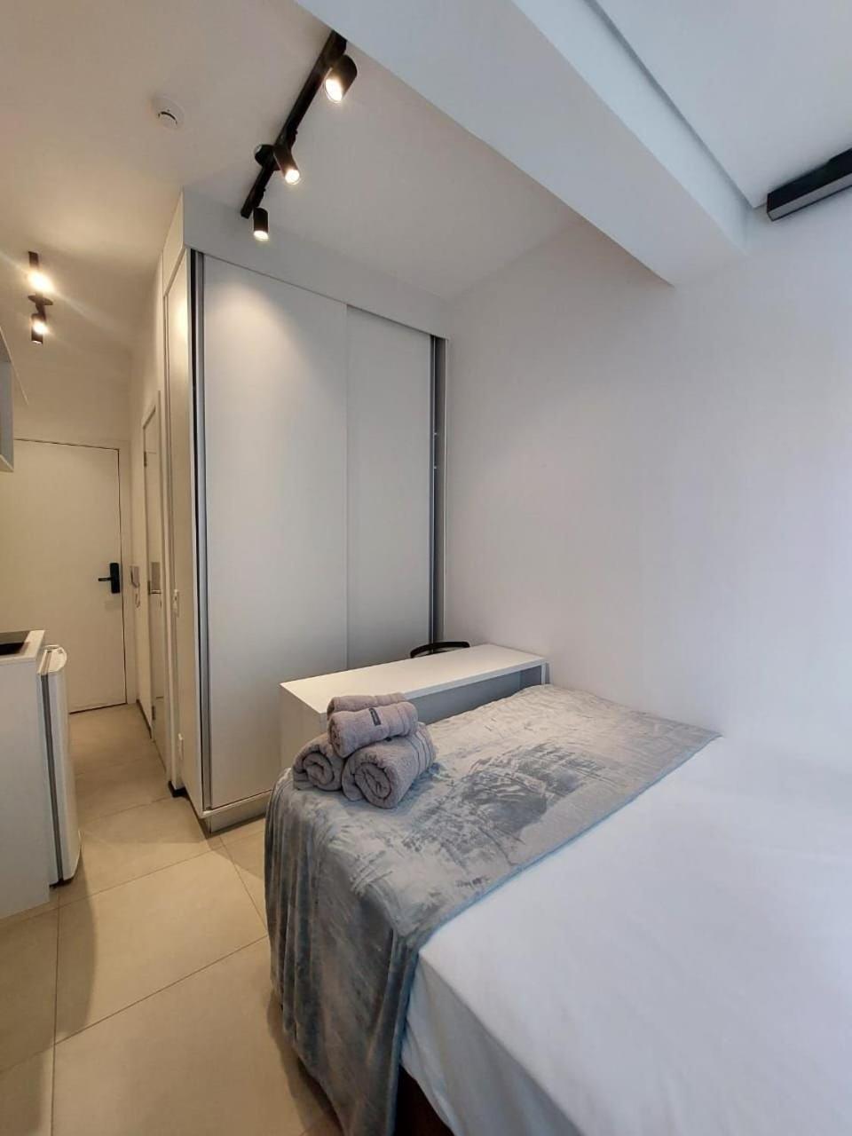 Apto Novo E Decorado Na Rua Vegueiro Apartment *