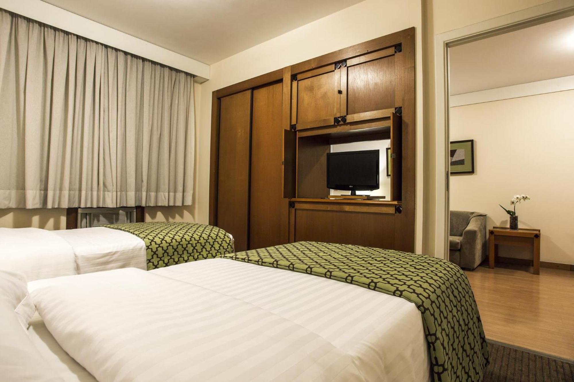Estanplaza Nacoes Unidas Hotel