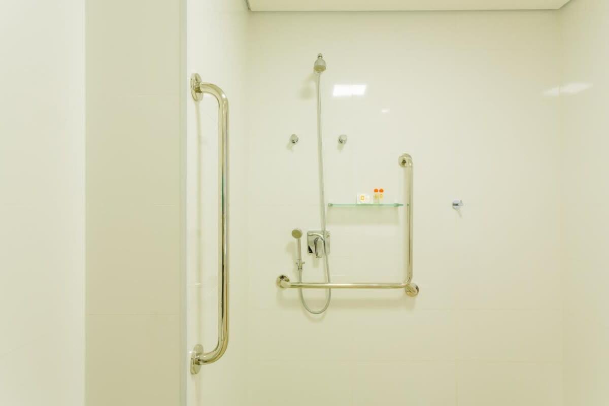 Bhomy Bela Vista Adaptado E Confortavel Apm1206 São Paulo