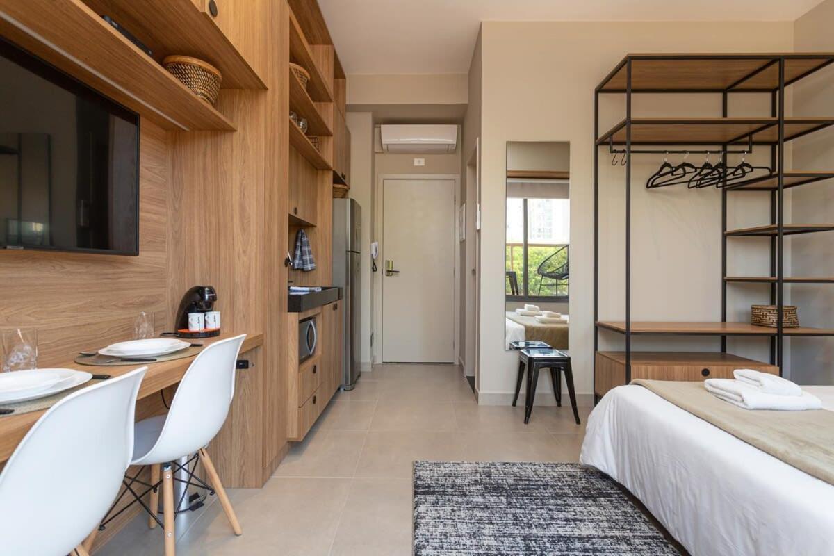Apartemen Bhomy Vila Olimpia Charmoso E Com Varanda Al36 *