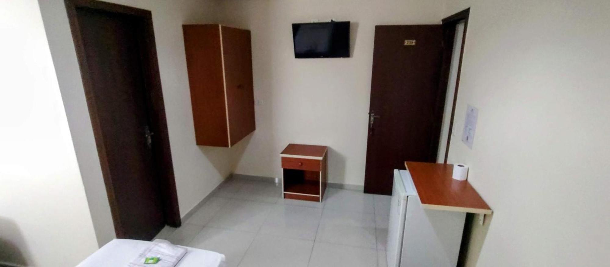 Hotel Aero Plaza 2*