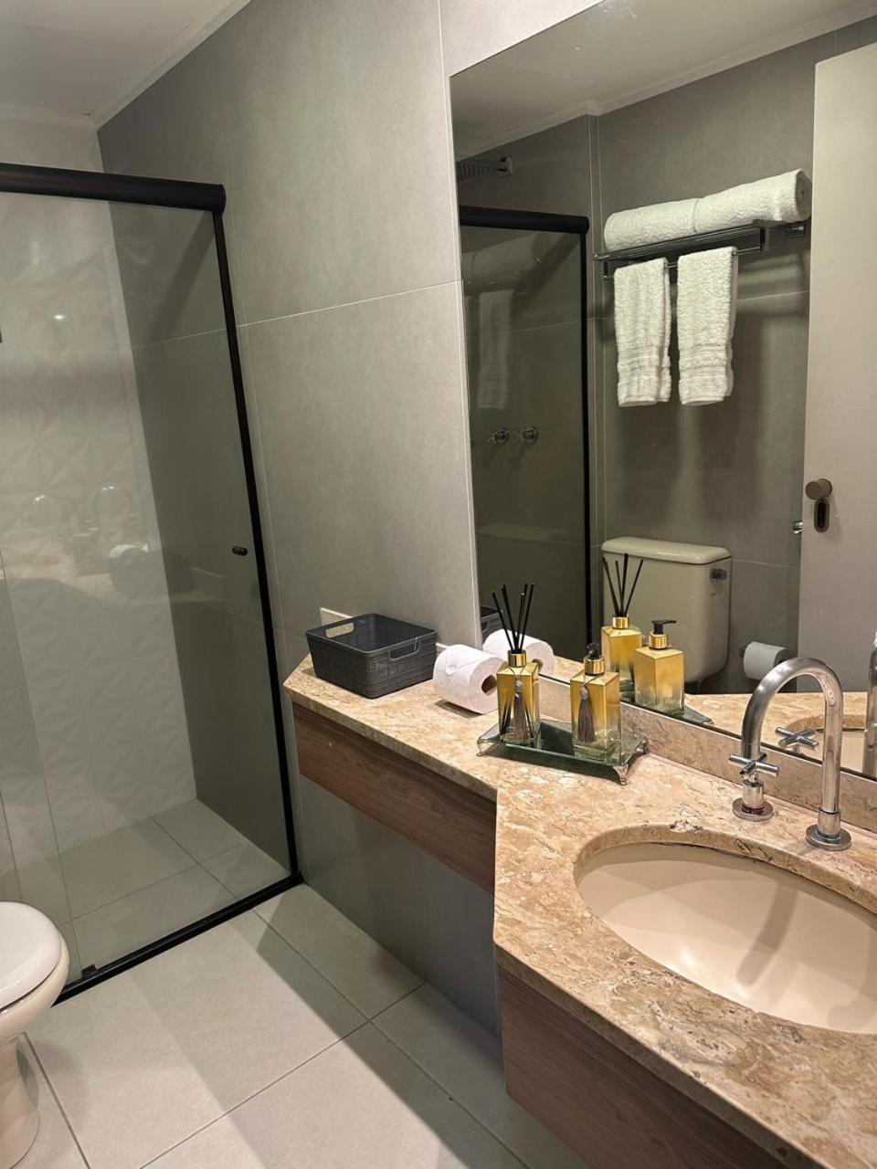 Flat Service E Sala E Garagem * São Paulo