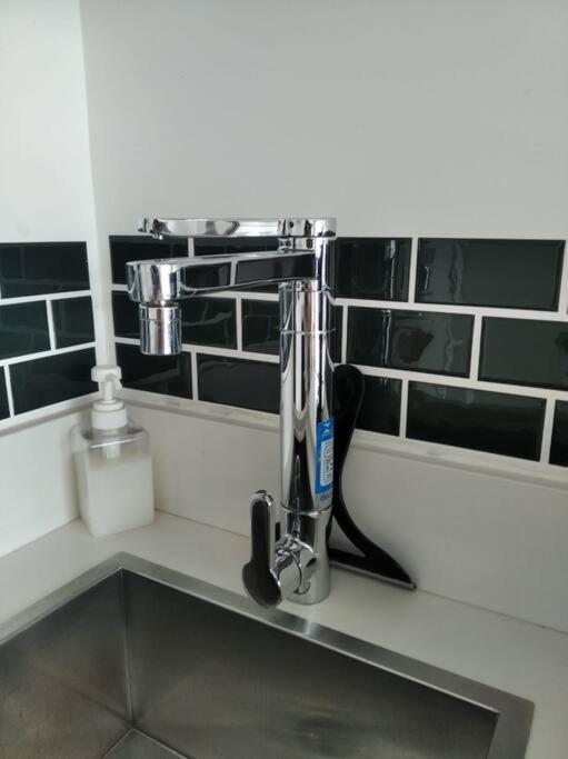 Daire 1 Dorm -itaim Bibi A 5 Min Av Faria Lima Und1903 Sao Paulo