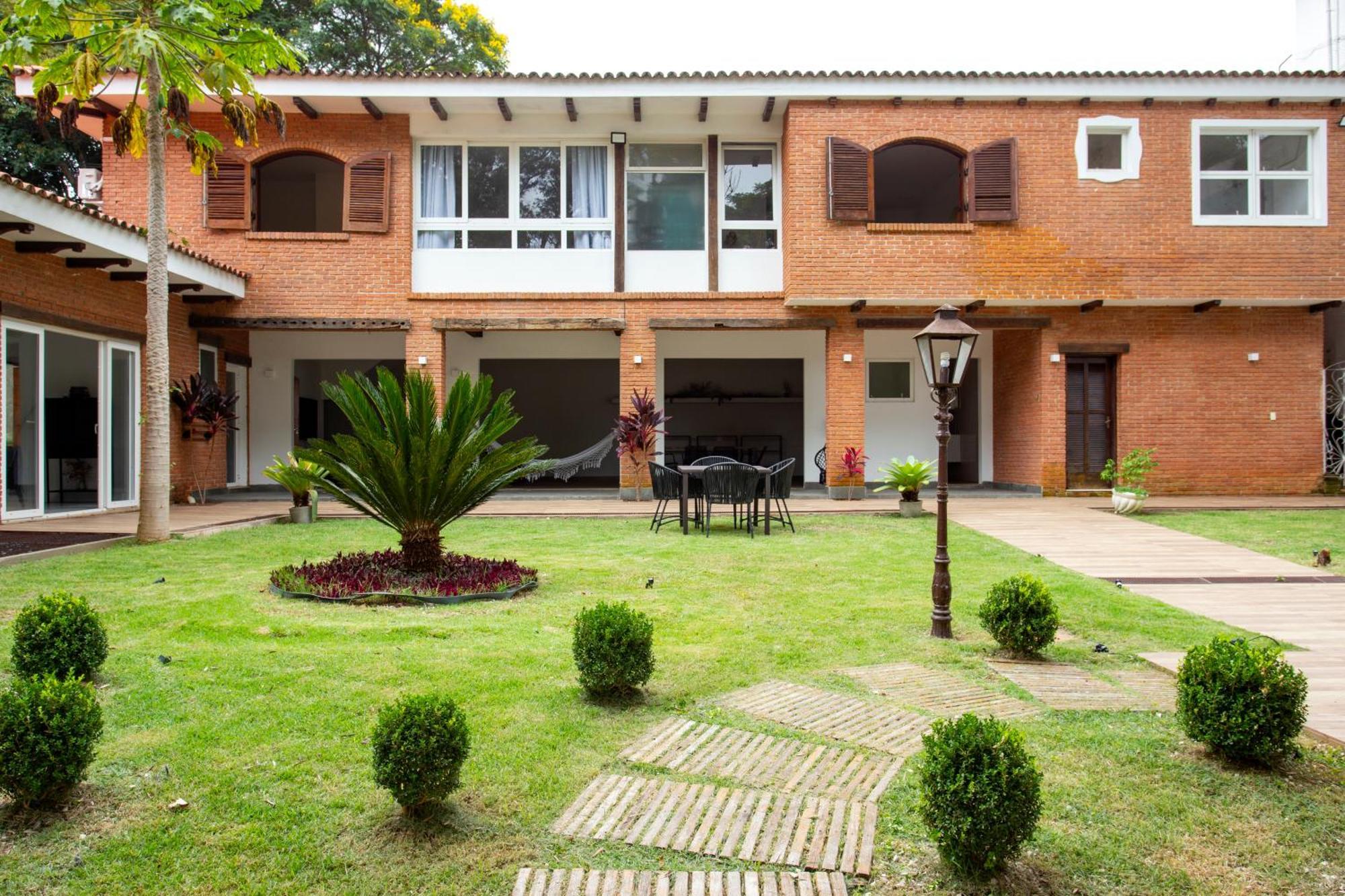Linda Casa Reformada De 4 No Bairro Morumbi - Pertinho Do Einstein * Sao Paulo