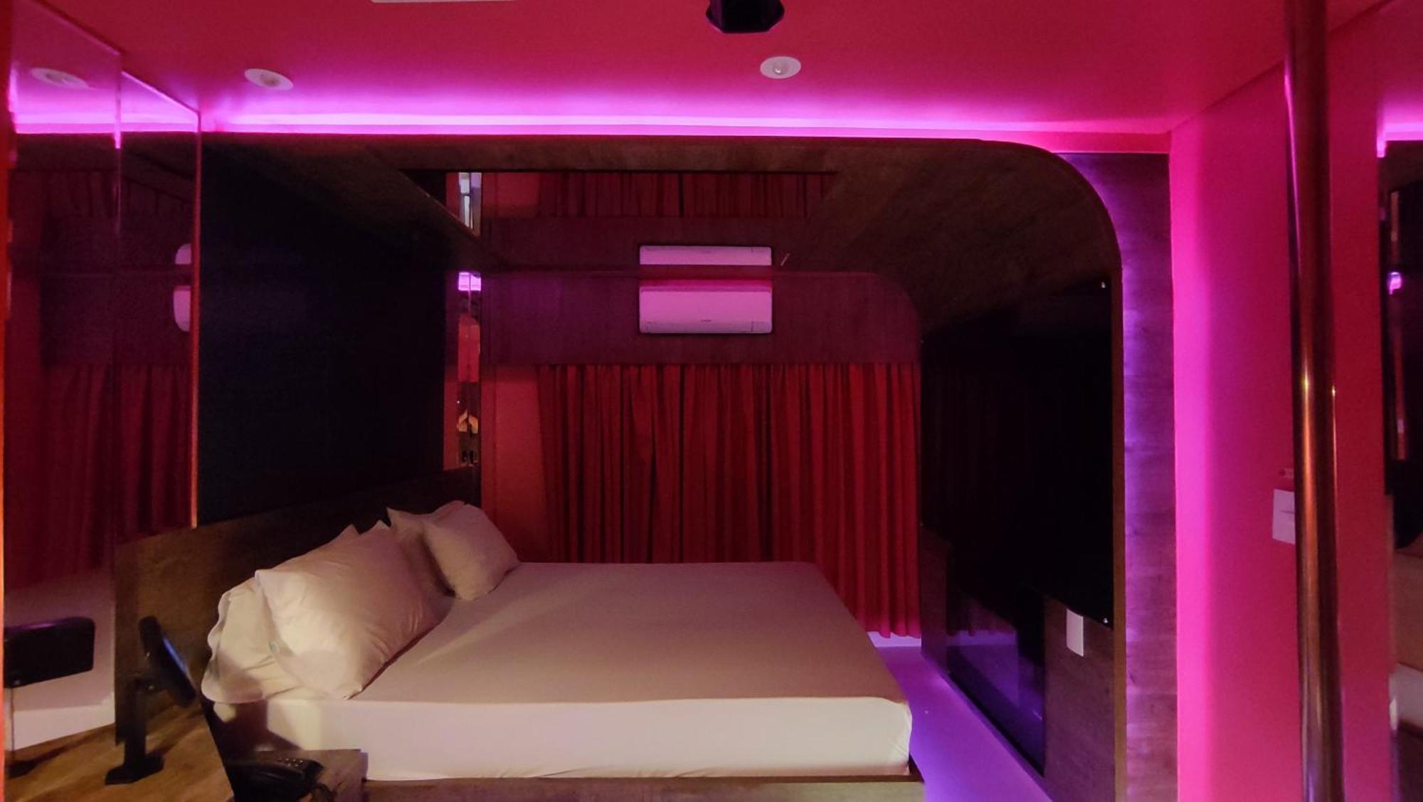 Hotel cinta Swing 1 *