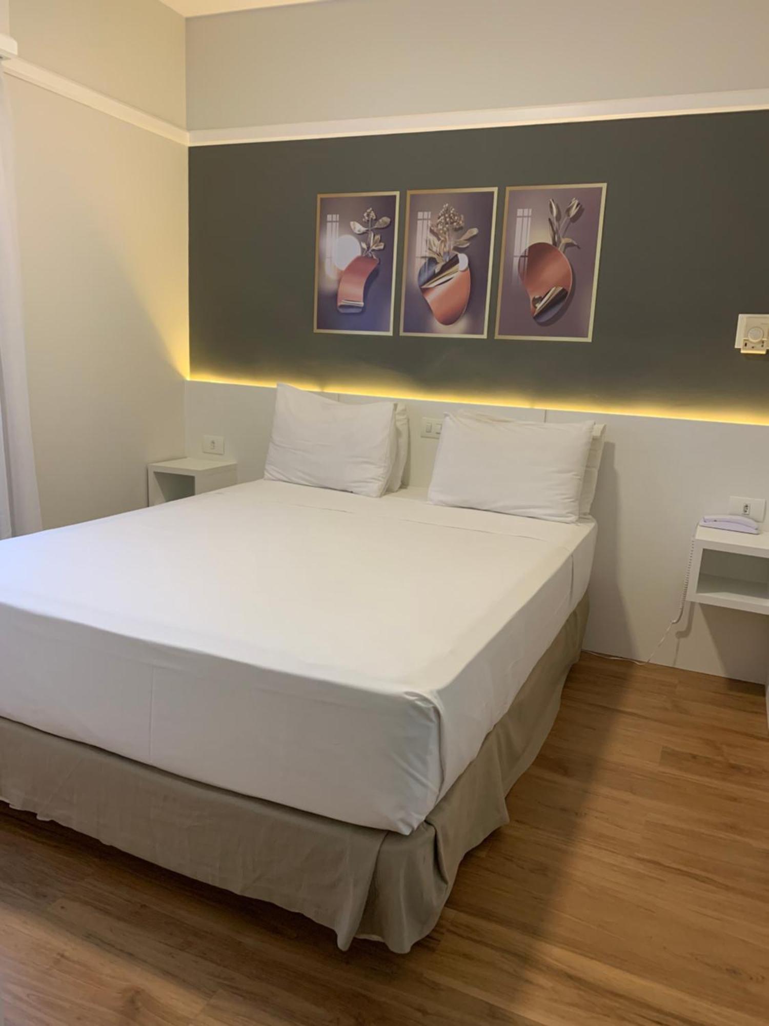Hotel Ninety