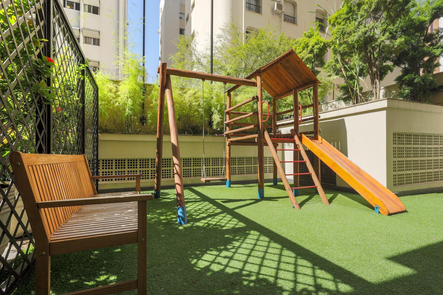 George V Casa Branca Otel 5*