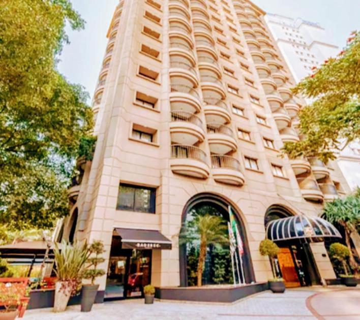Traveling In Sao Paulo, Luxuoso Faria Lima, Jeronimo Da Veiga 248 *
