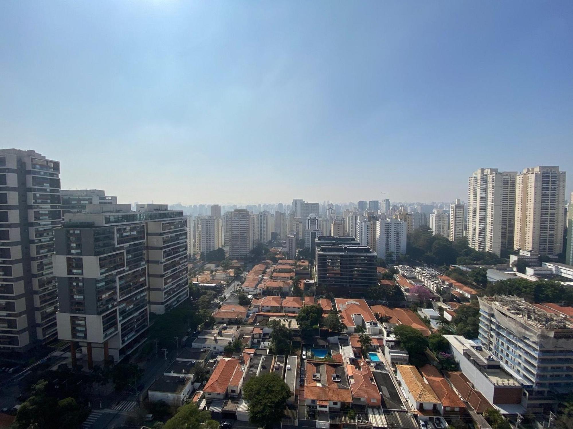 Sp Emotion - Brooklin Apartemen