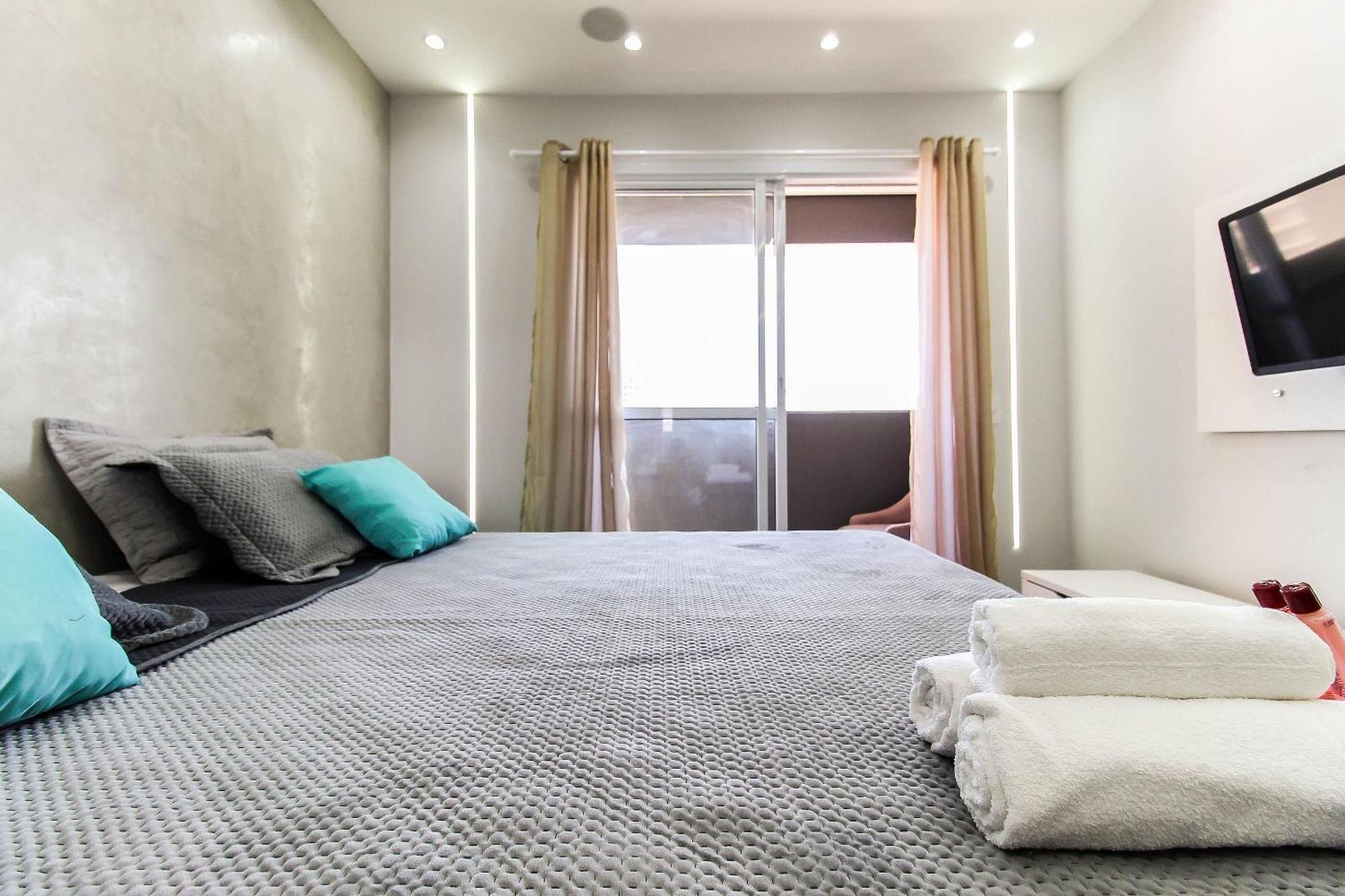 Apartment Bl1514 - Apto C/ Piscina De Frente Ao Metro