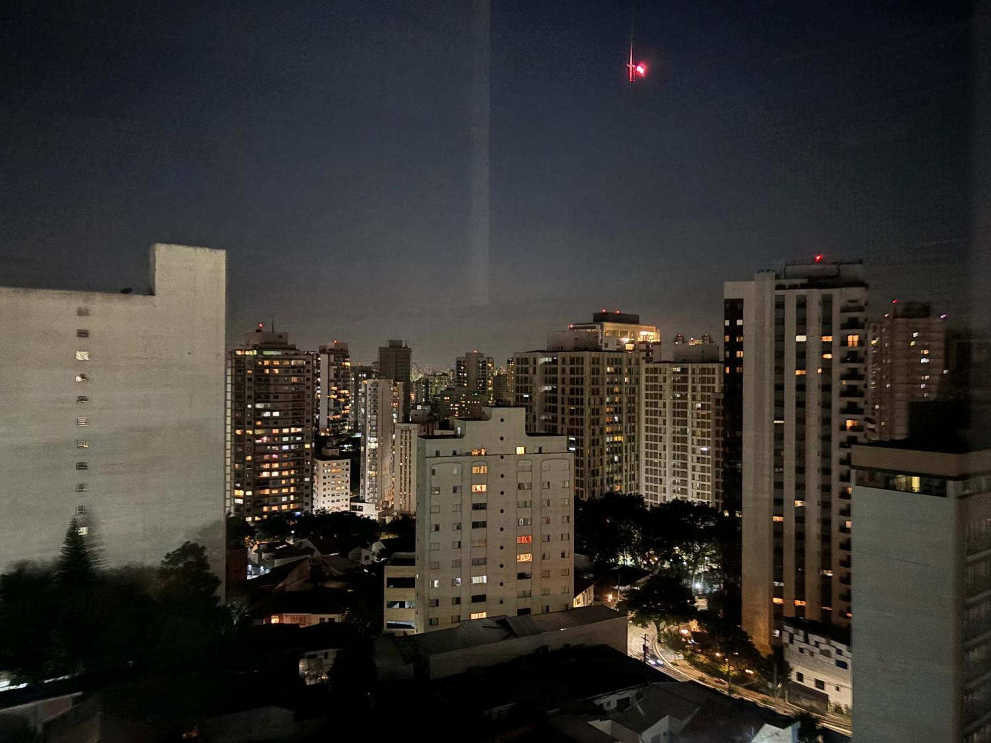 Flat 5 Min Metro Paraiso Av Paulista