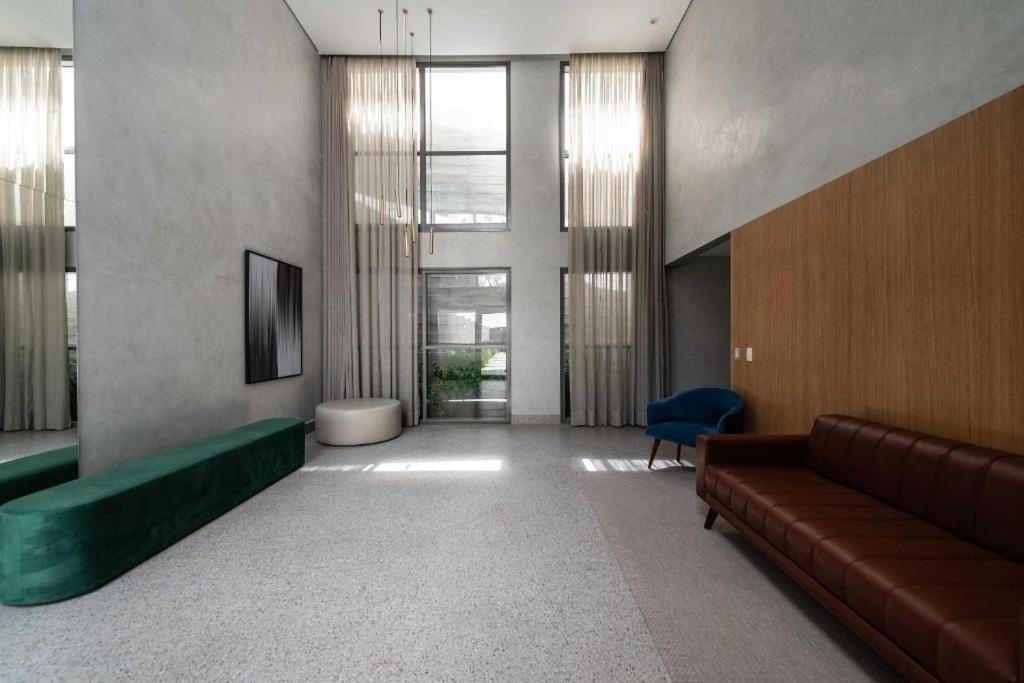 Daire Apto Quarto E Sala Completo Prox Paulista Com Vaga De Garagem *