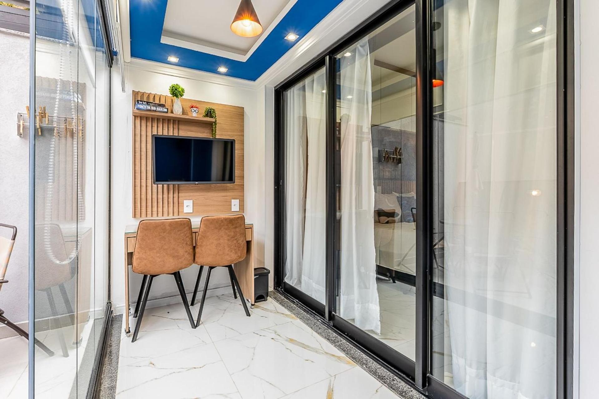 Modernos E Completos Ao Lado Da Estacao Mariana Tatil Evi
