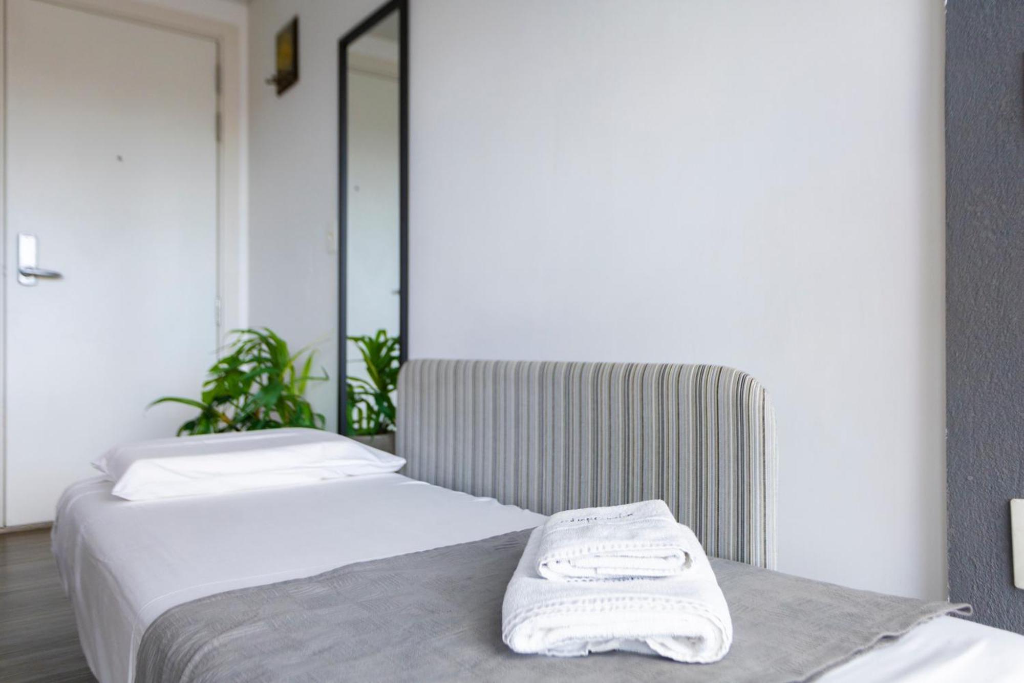 Apartamento Na Bela Vista Com Piscina E Vaga De Garagem *