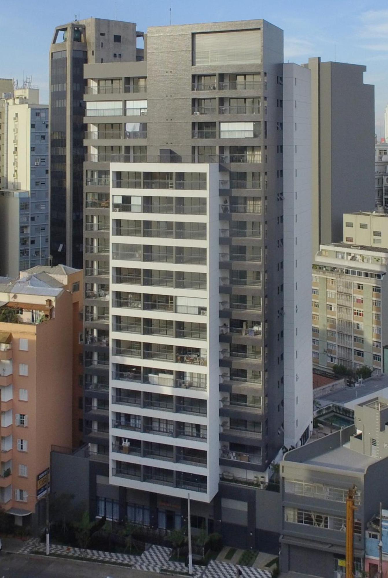 Apartamento Na Bela Vista Com Piscina E Vaga De Garagem *