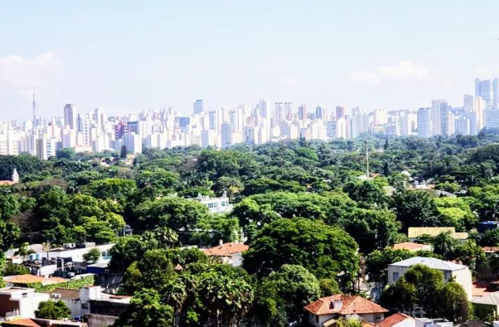 Clar Faria Lima Sao Paulo