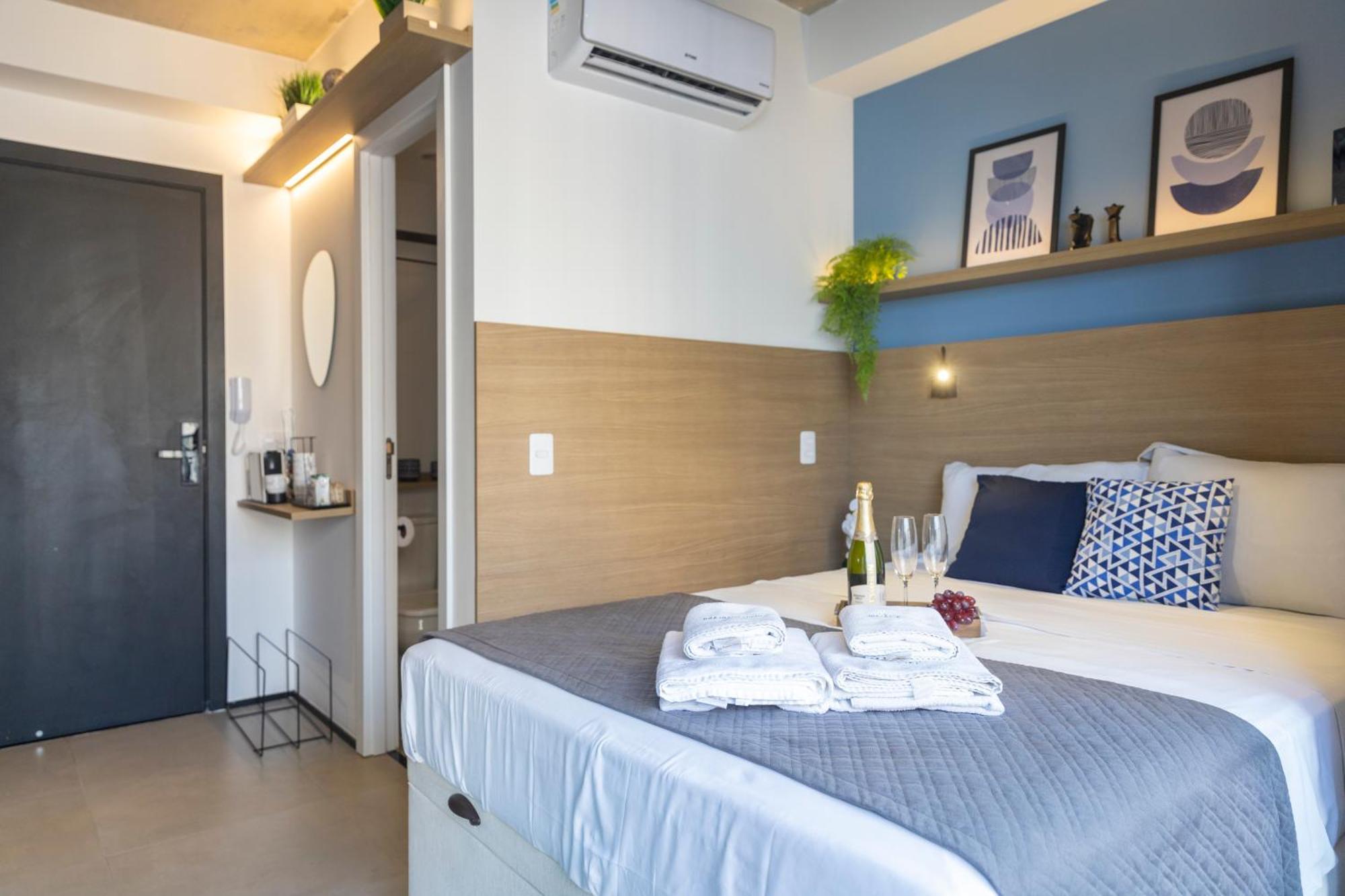 Estudios Com Ac E Varanda Na Bela Vista