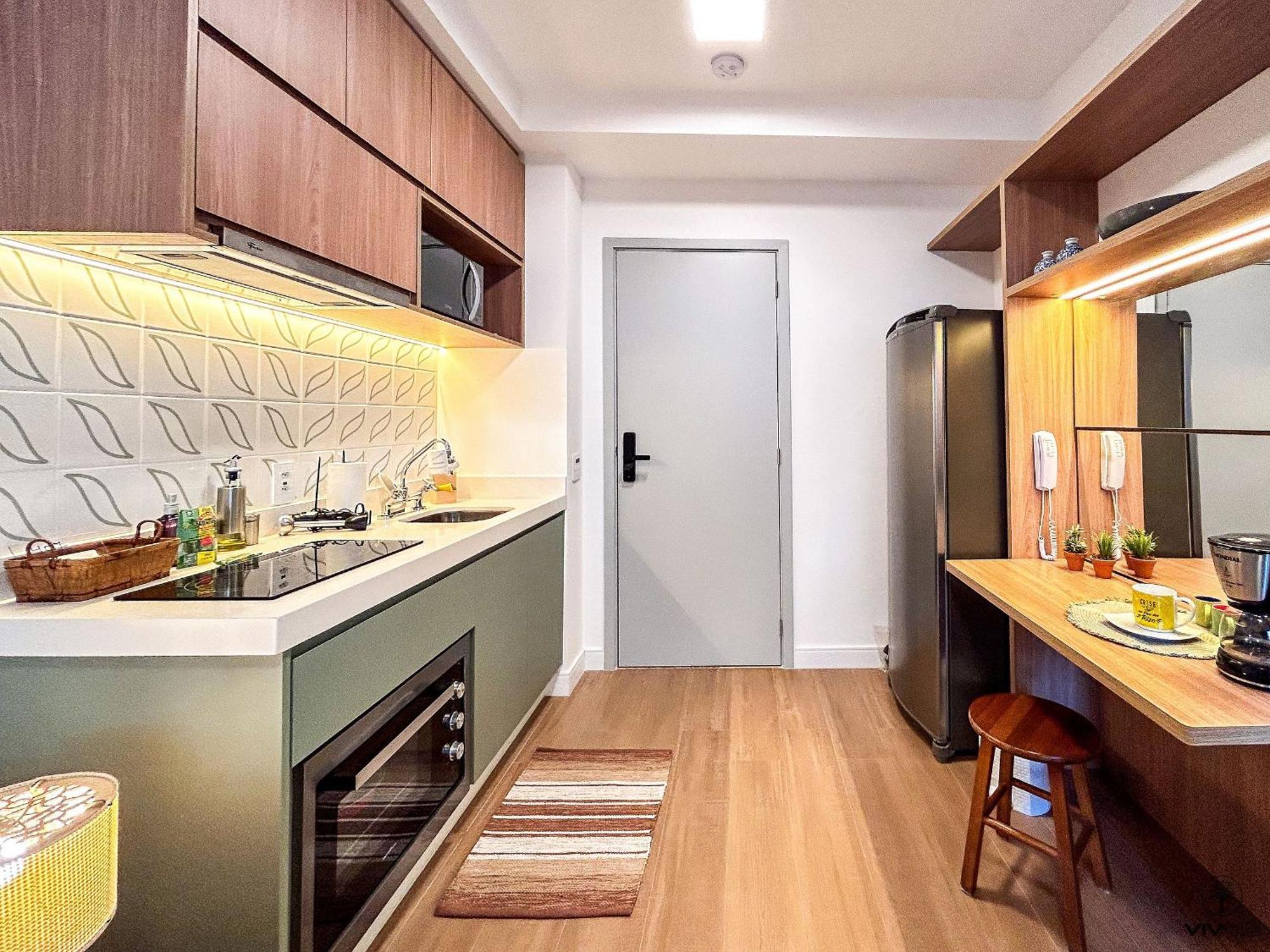 Apartment Sunny Urban -pinheiros Px Ao Hosp. Das Clinicas.
