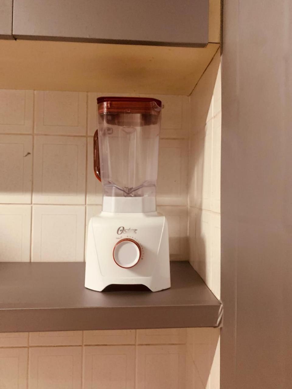 Bras, Rua Tiers, Ap Vautier, 7 Pessoas, 2 Quartos, Pe Na Feirinha Da Madrugada, Cozinha * São Paulo