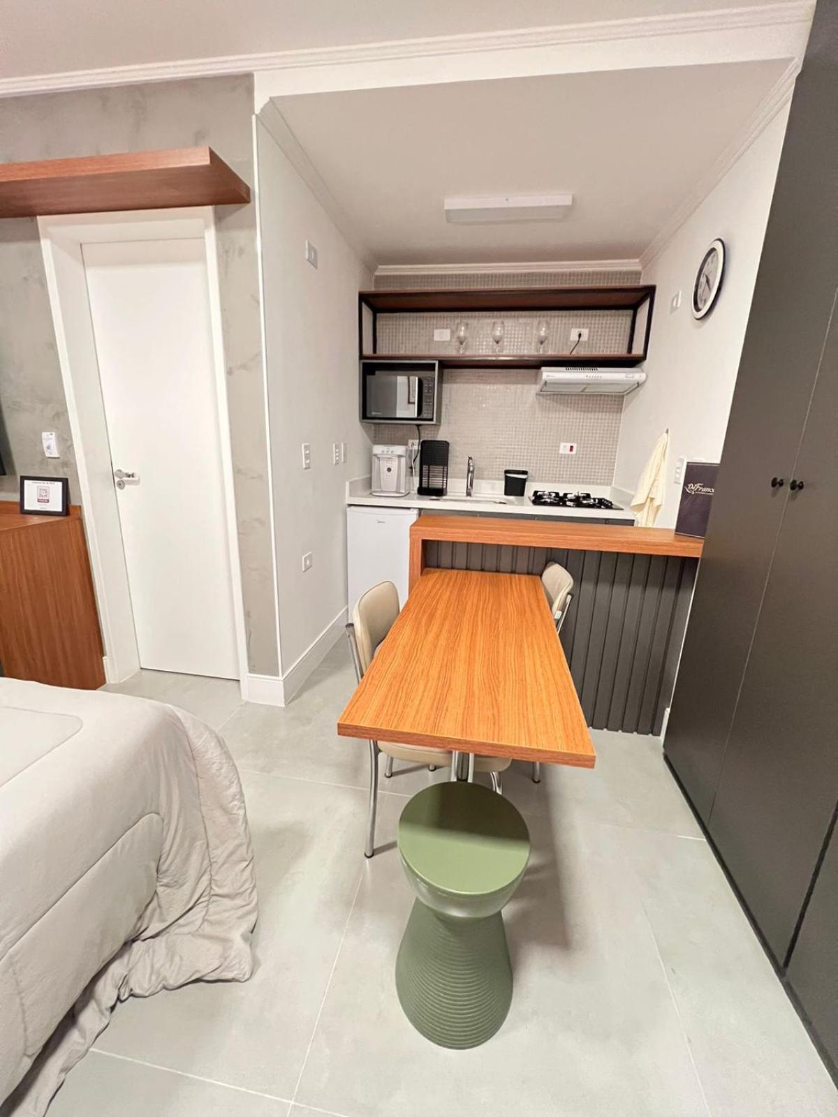 Flat Charmoso Inside Mercure - 50 M Av Paulista - By Palm - 289 Apartment *