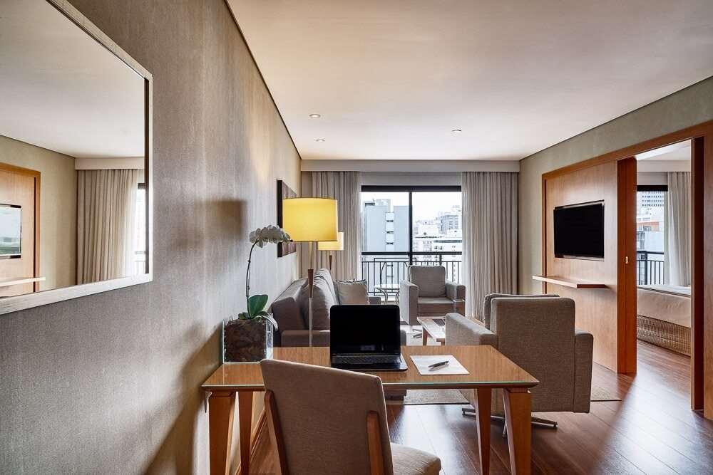 George V Casa Branca Otel 5*